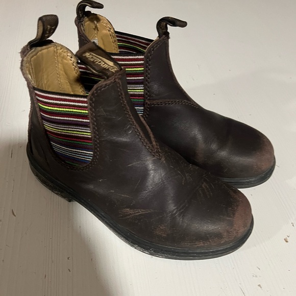 Blundstone Other - Used kids blundstones size 2 (online says US 3)